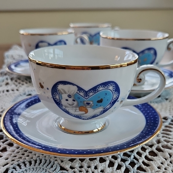 Danbury Mint Other - The Pillsbury Doughboy Porcelain Teacup Set of 4